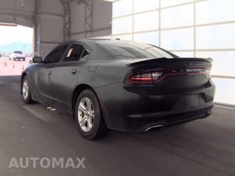 2021 Dodge Charger SXT - miniatura 6