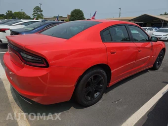 2021 Dodge Charger SXT – miniatura 3