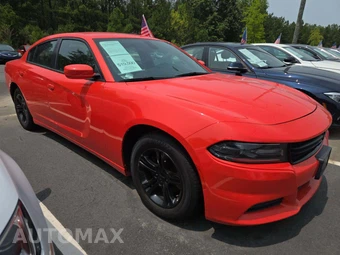 2021 Dodge Charger SXT – miniatura 4