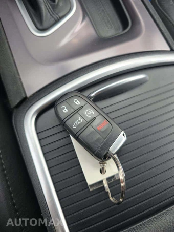 2021 Dodge Charger SXT – miniatura 8
