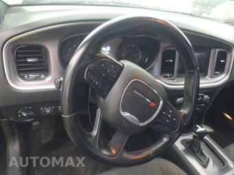 2021 Dodge Charger SXT – miniatura 10