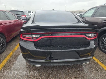 2021 Dodge Charger SXT – miniatura 5