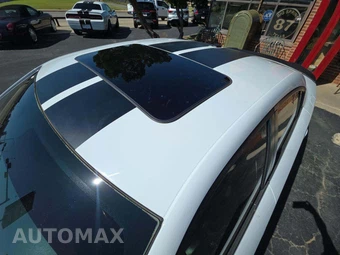 2021 Dodge Charger SXT – miniatura 9
