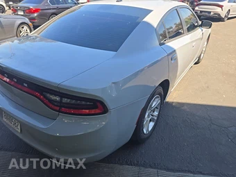2021 Dodge Charger SXT - miniatura 4