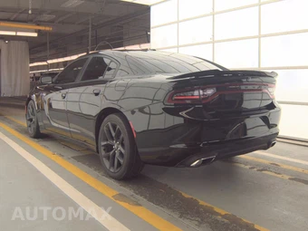 2021 Dodge Charger SXT – miniatura 6