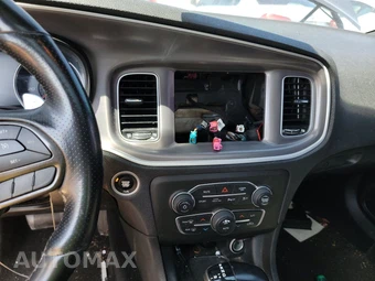 2021 Dodge Charger SXT – miniatura 11