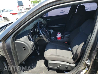 2021 Dodge Charger SXT – miniatura 7