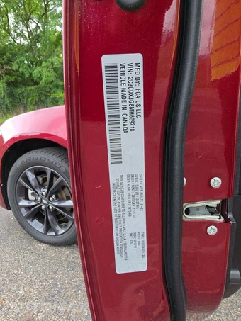2021 Dodge Charger SXT - miniatura 2