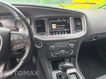 2021 Dodge Charger SXT - miniatura 7