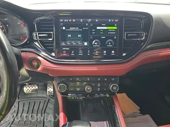 2021 Dodge Durango SRT 392 – miniatura 10