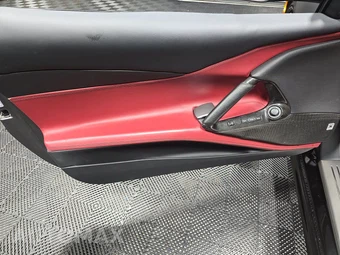 2021 Ferrari 812 GTS Convertible - miniatura 9