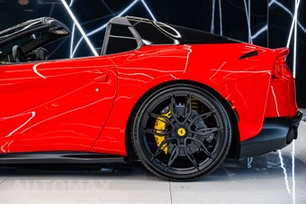 2021 Ferrari 812 GTS Convertible - miniatura 21