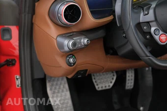 2021 Ferrari 812 GTS Convertible - miniatura 37