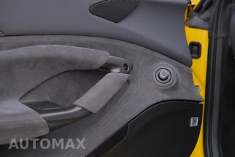 2021 Ferrari F8 Spider Convertible - miniatura 3