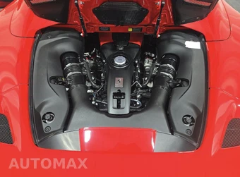 2021 Ferrari F8 Spider Convertible - miniatura 13