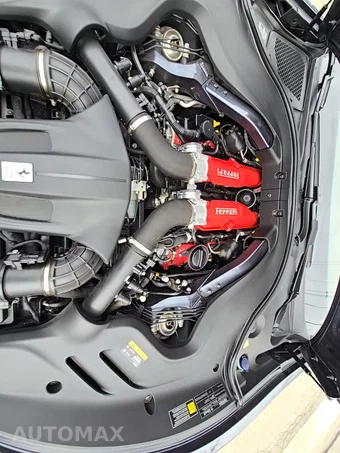 2021 Ferrari Roma - miniatura 21