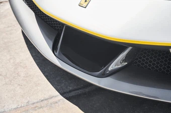 2021 Ferrari SF90 Stradale - miniatura 8