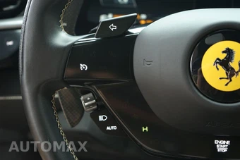 2021 Ferrari SF90 Stradale - miniatura 17