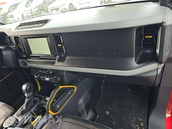 2021 Ford Bronco Badlands Advanced - miniatura 19
