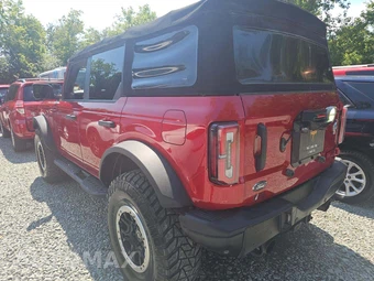 2021 Ford Bronco Badlands Advanced - miniatura 2