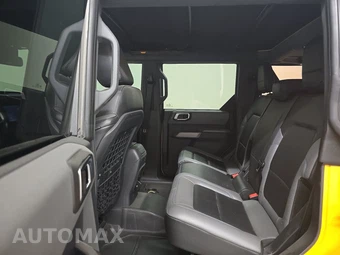 2021 Ford Bronco Black Diamond - miniatura 13