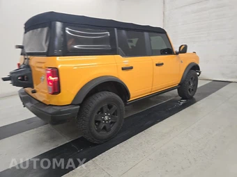 2021 Ford Bronco Black Diamond - miniatura 4