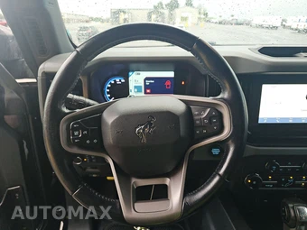 2021 Ford Bronco Black Diamond - miniatura 10