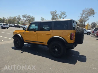 2021 Ford Bronco First Edition Advanced - miniatura 2