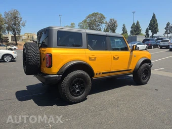 2021 Ford Bronco First Edition Advanced - miniatura 4