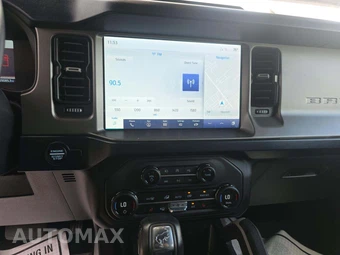2021 Ford Bronco Outer Banks - miniatura 10