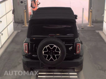 2021 Ford Bronco Outer Banks - miniatura 5