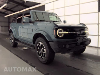 2021 Ford Bronco Outer Banks Advanced - miniatura 3