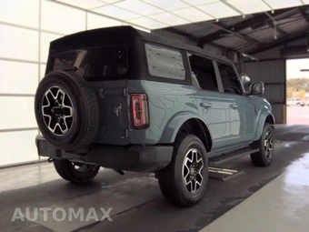 2021 Ford Bronco Outer Banks Advanced - miniatura 4