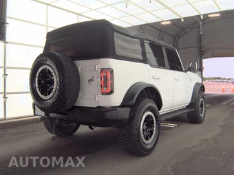 2021 Ford Bronco Outer Banks Advanced - miniatura 4