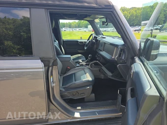 2021 Ford Bronco Outer Banks Advanced - miniatura 8