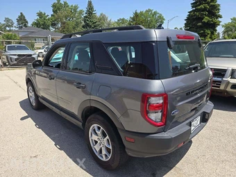 2021 Ford Bronco Sport Base - miniatura 2