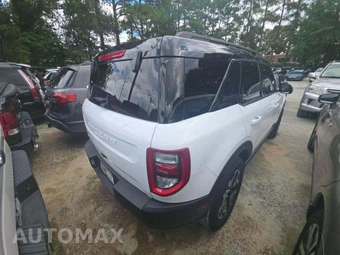 2021 Ford Bronco Sport Outer Banks - miniatura 3