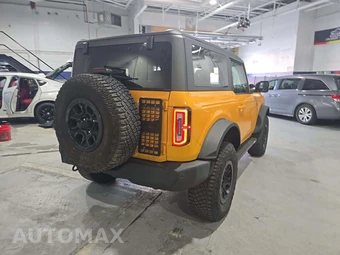 2021 Ford Bronco Wildtrak Advanced - miniatura 3
