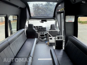 2021 Ford E-350 Cutaway - miniatura 22