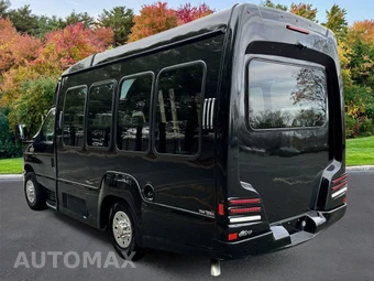 2021 Ford E-350 Cutaway - miniatura 5