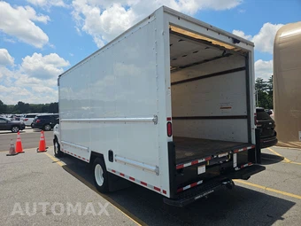 2021 Ford E-350 Cutaway DRW 176.0" WB - miniatura 6