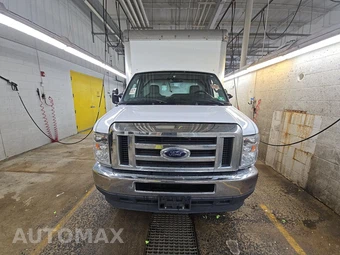2021 Ford E-450 Cutaway DRW - miniatura 2