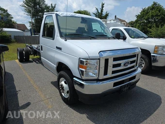 2021 Ford E-450 Cutaway DRW - miniatura 3