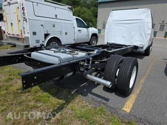 2021 Ford E-450 Cutaway DRW - miniatura 4