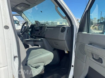 2021 Ford E-450 Cutaway DRW - miniatura 10