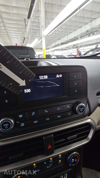 2021 Ford EcoSport S – miniatura 29