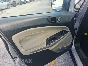 2021 Ford EcoSport S – miniatura 9