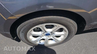 2021 Ford EcoSport SE – miniatura 18