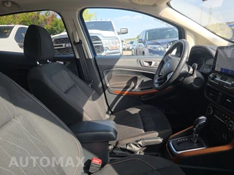 2021 Ford EcoSport SE – miniatura 8