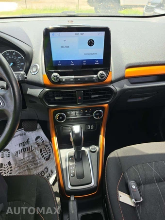2021 Ford EcoSport SE – miniatura 10